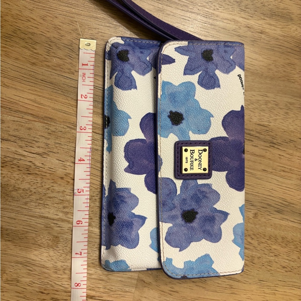 Dooney & Bourke Blue Floral Wristlet